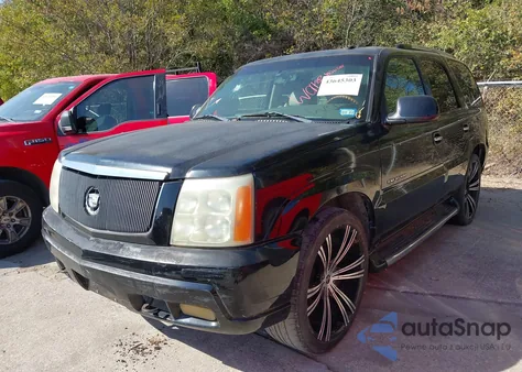 2003 Cadillac Escalade Standard from USA, damaged, VIN 1GYEC63T13R153521